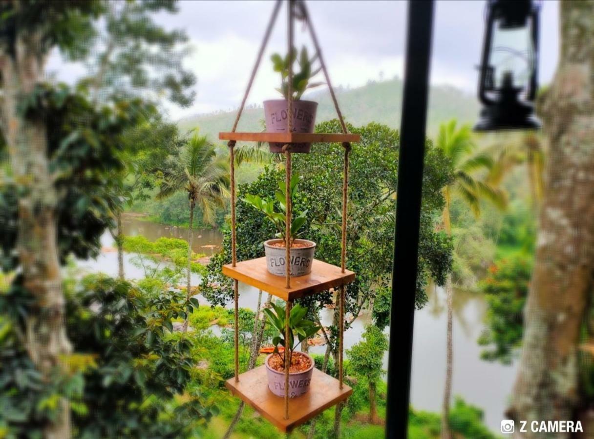 Noah'S Nest Tree House Apartment Thekkady Exterior photo