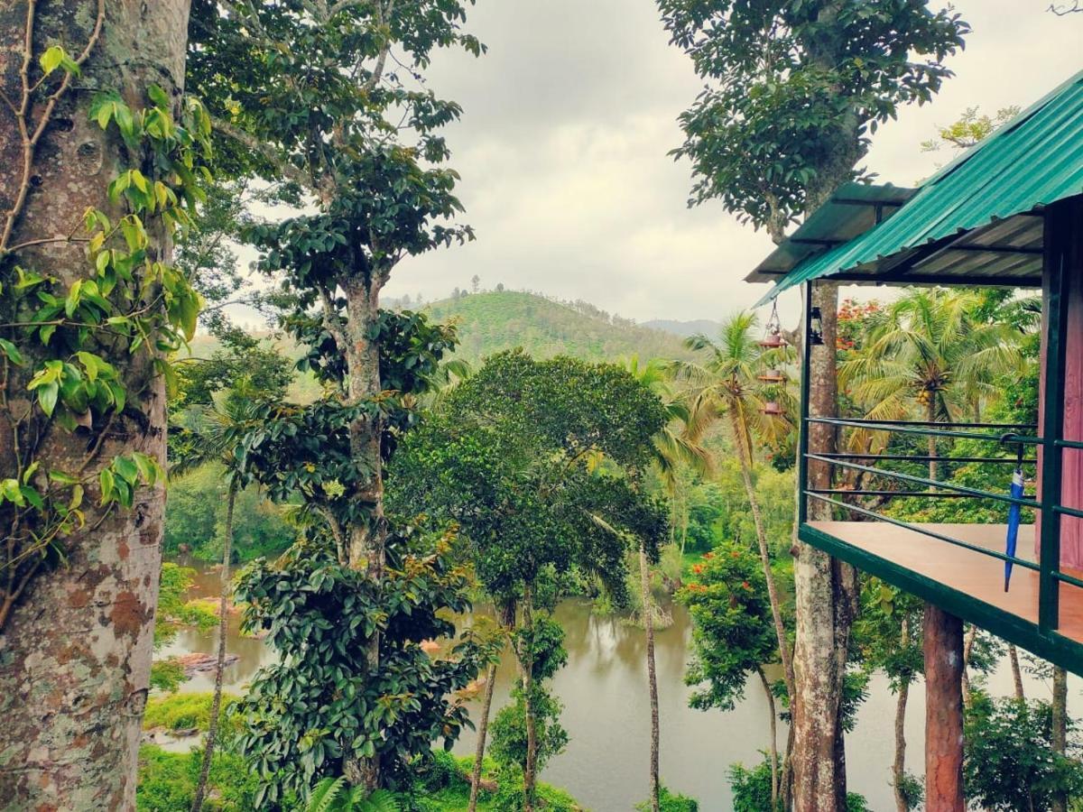 Noah'S Nest Tree House Apartment Thekkady Exterior photo